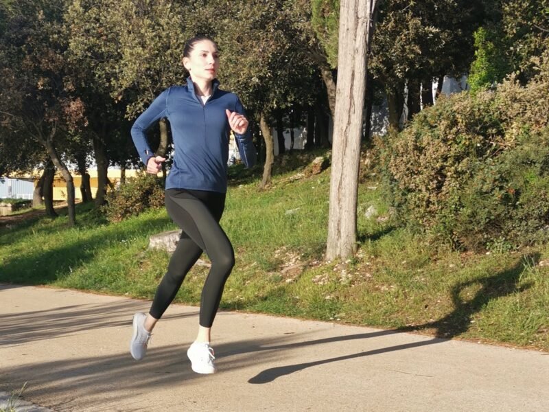 Is it Better to Run Longer or More Often? (With Examples) 6 How should you run for the best results