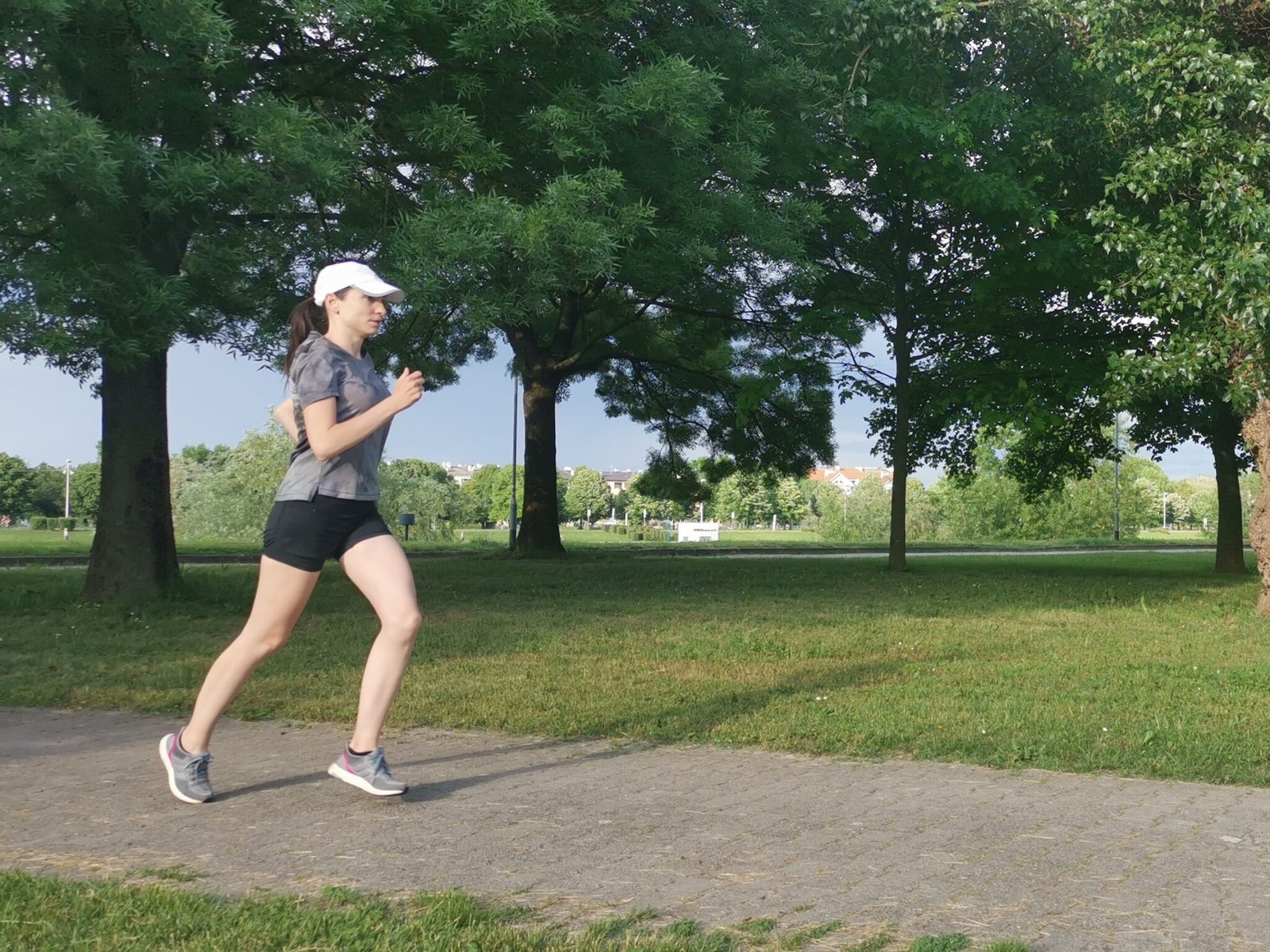 How Long Does It Take To Run 6 Miles? (Explained In Detail)