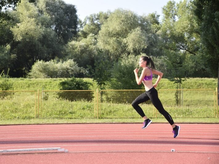 How Many Steps Are In Half A Mile? (Detailed Answer)